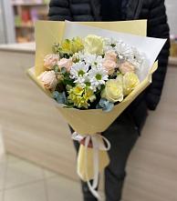 Букет цветов из:  Альстромерии, Розы и Хризантемы в Коченёво